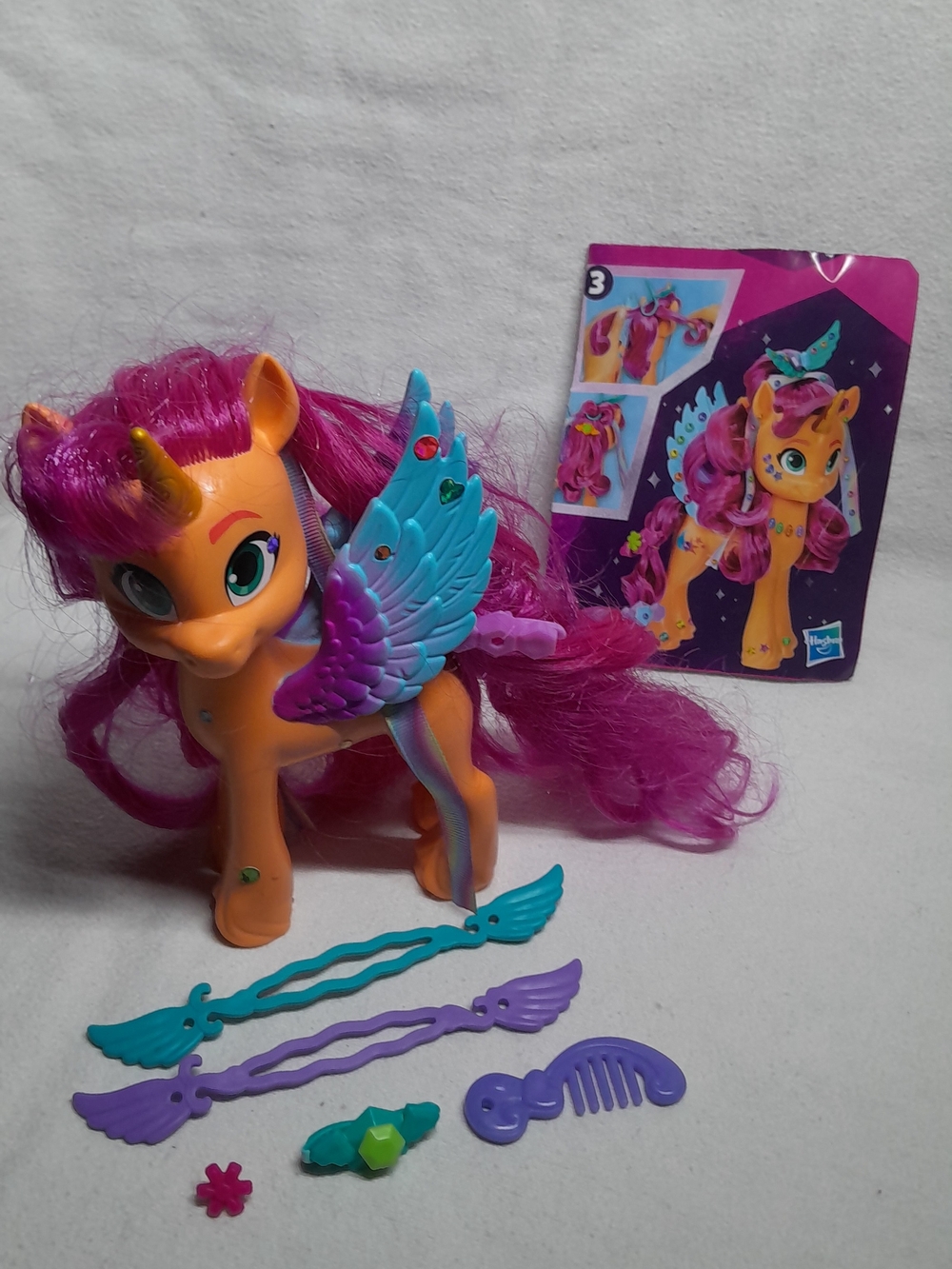 Hasbro My Little Pony Ribbon Hairstyles Sunny Starscout Figure